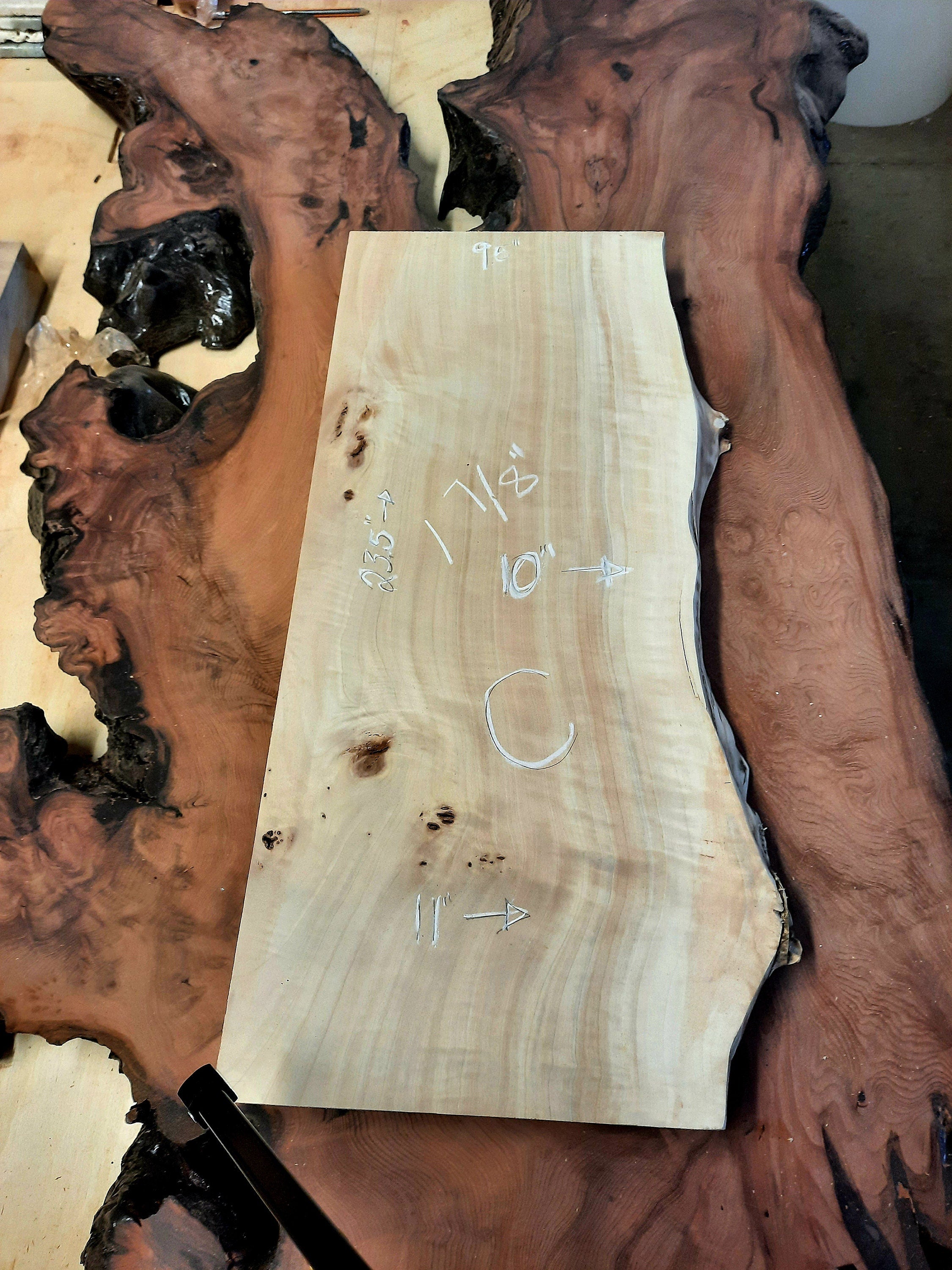 Mappa Burl Slabs shops 22